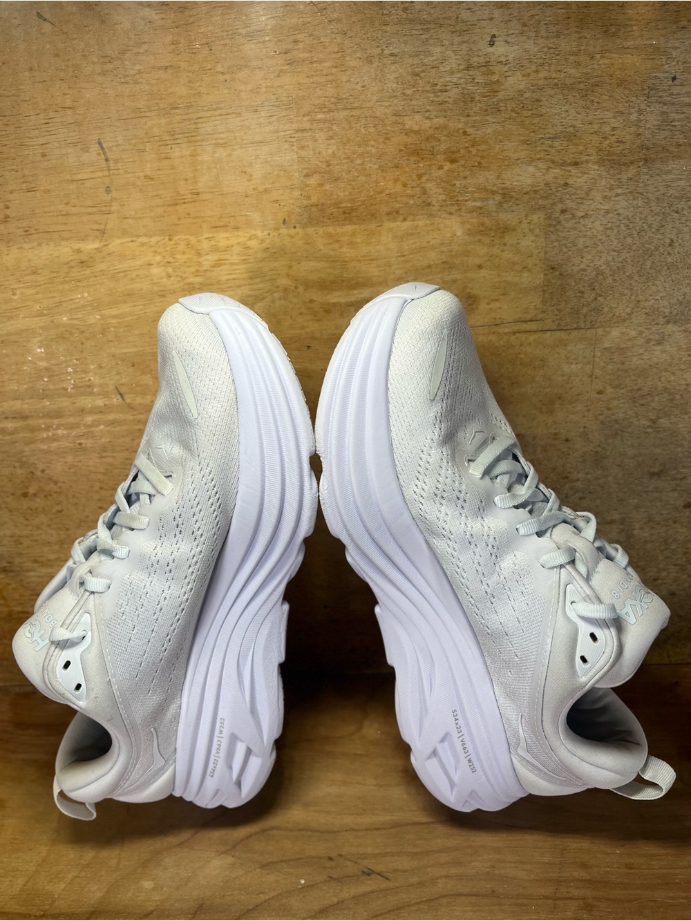 Hoka One One Bondi 8 REFLECTIVE Womens Size 9 Running Shoes Sneakers White - Picture 6 of 12